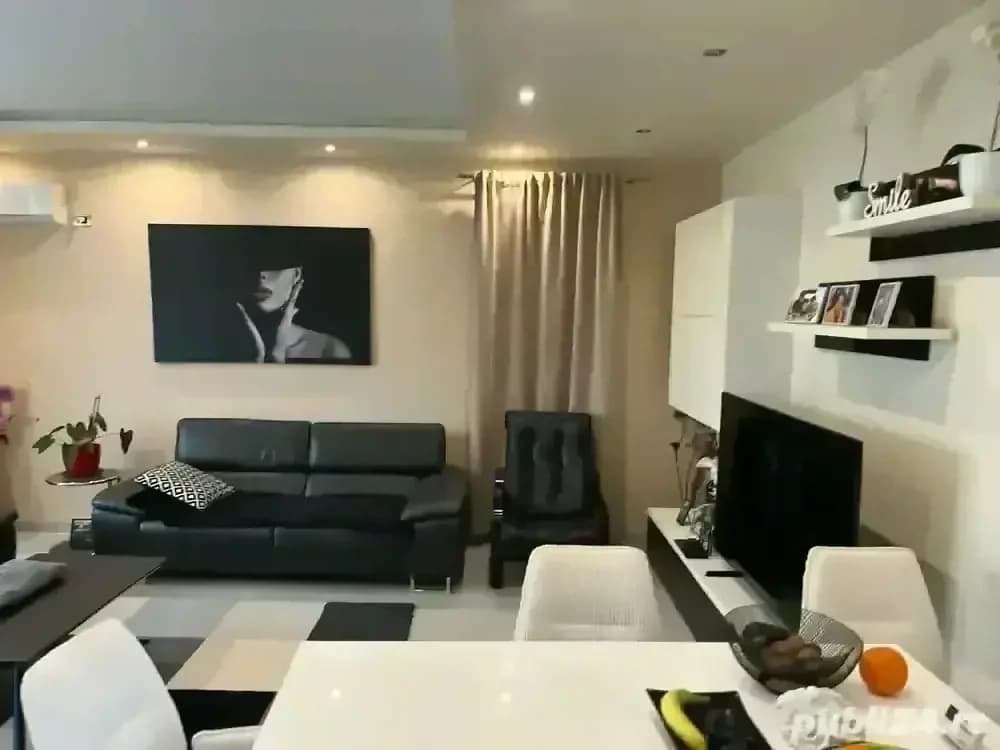 Proprietar vand Penthouse in Aradului Est, langa Selgros, BritishSchool