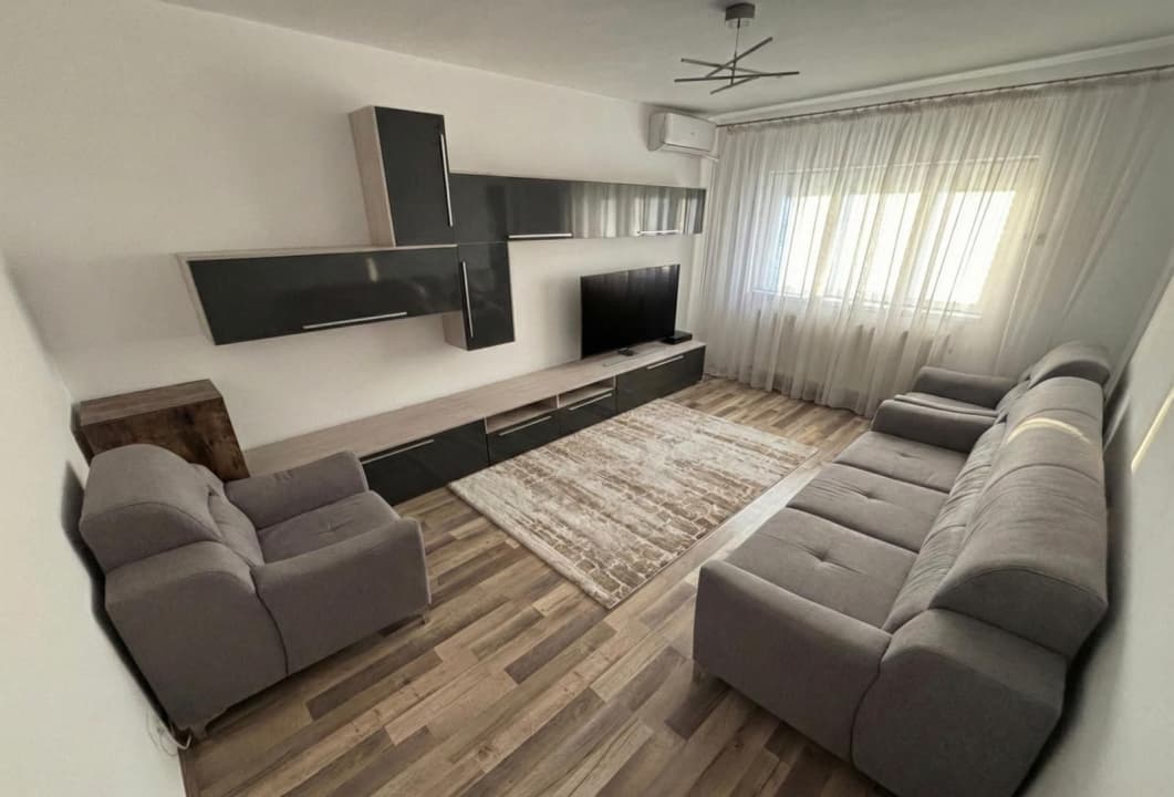 Apartament 3 camere, 66 mp, zona Girocului